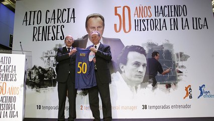 Homenaje a la larga trayectoria de Aíto García Reneses
