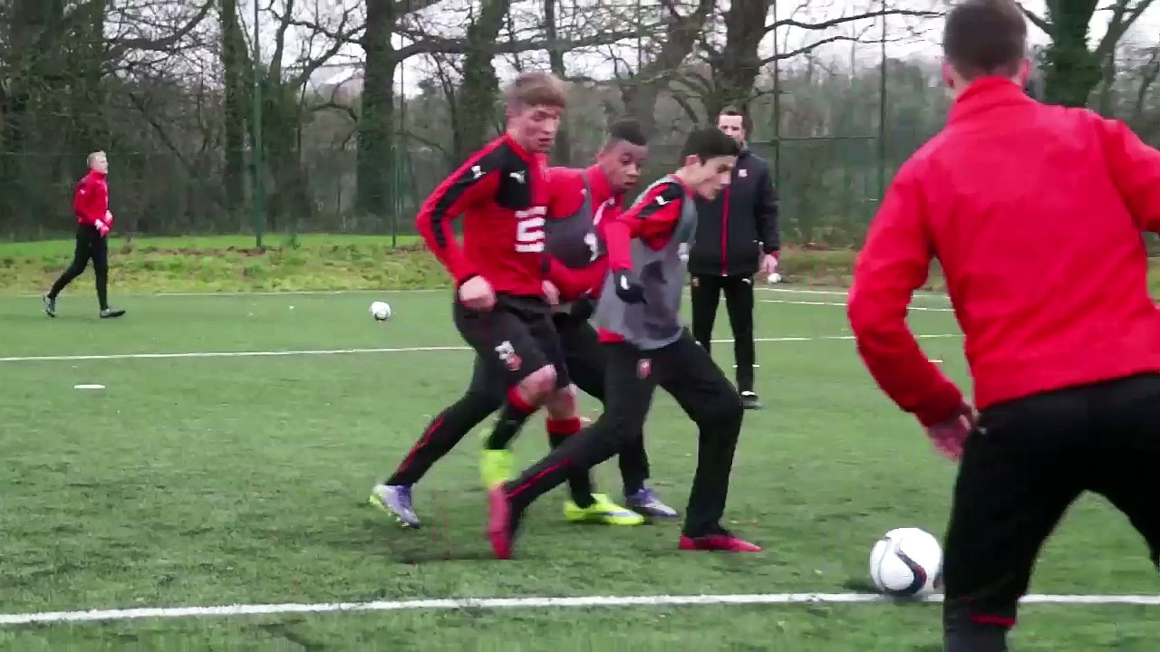 Rouge et Noir : Les éducateurs de l'Académie