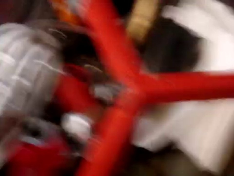 un vrai moteur qui fume