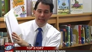 Scott Walker reading to Briannas 3rd grade class at Stanley-Boyd Elementary