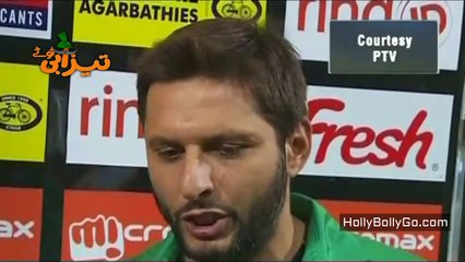 Afridi on Pak v Ban Match Funny Tezabi Totay 2016  HollyBollyGo.com