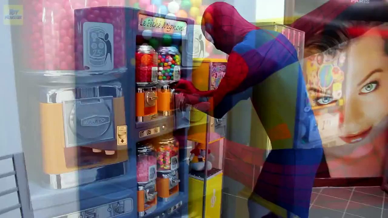 Spiderman vs Zombie vs Frozen Elsa in Real Life! Spiderman & Elsa Fight Zombies! Superhero