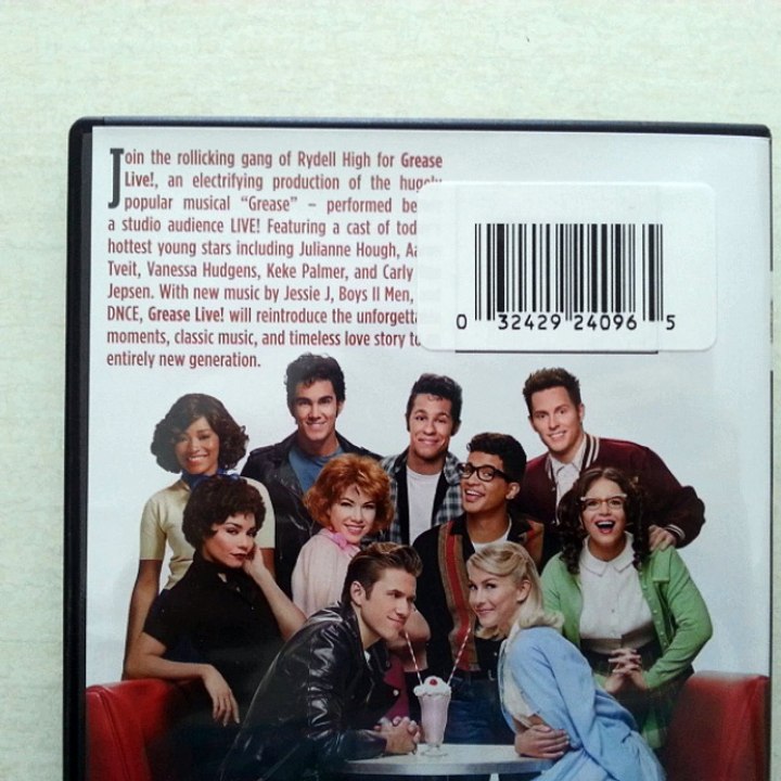 Critique DVD Grease Live