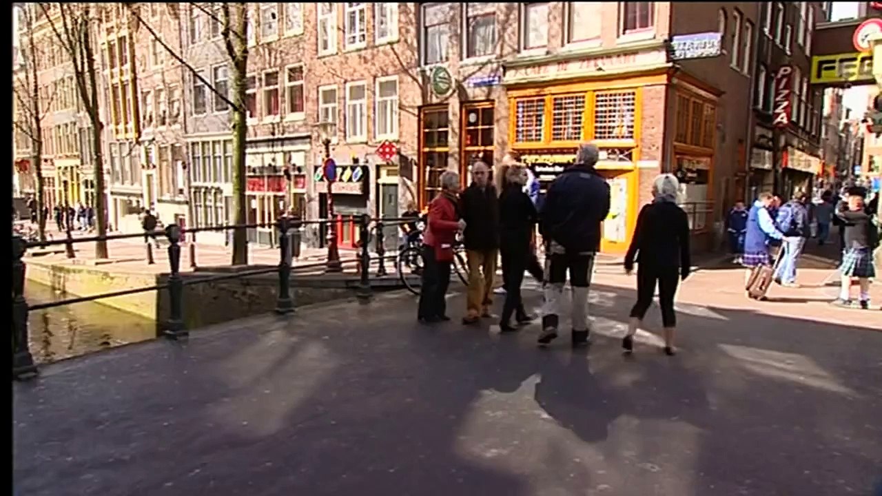 Mimi und Pinar in Amsterdam | taff classics | ProSieben