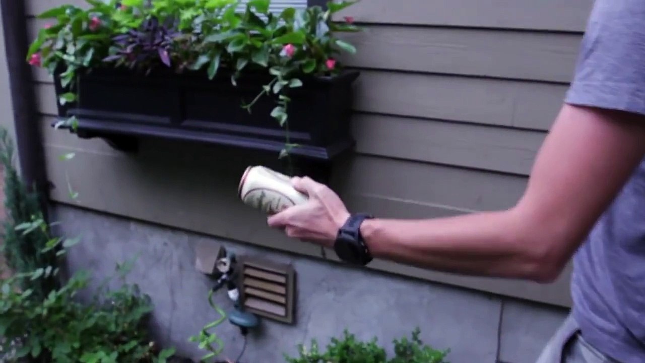 Incroyable Pouce Pistolet une Bière Truc