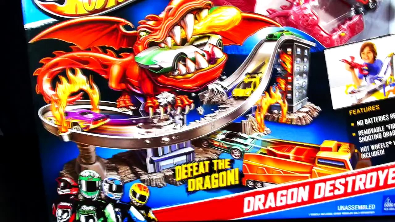 Disney Cars 2 Battle Hot Wheels Dragon Destroyer Race Track Set Toys with Spongebob and Th