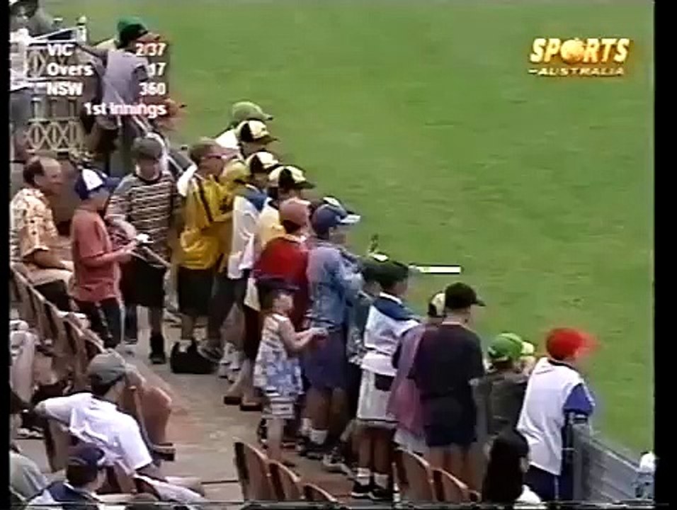 Brad Hodge 120 vs NSW SCG 1998-99