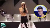 Justin Bieber Rips Off Shirt and Bounces Around At ‘Purpose’ Tour