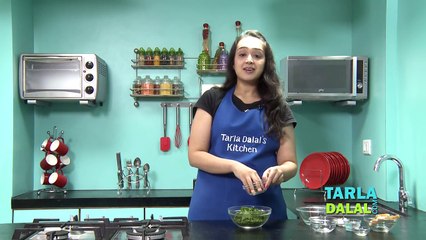 Vegetable Sandwich (Mumbai Roadside Recipes) by Tarla Dalal