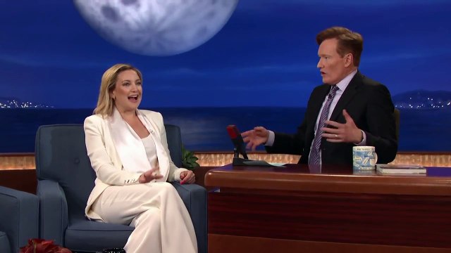 Kate Hudson Loves To Be Naked CONAN on TBS
