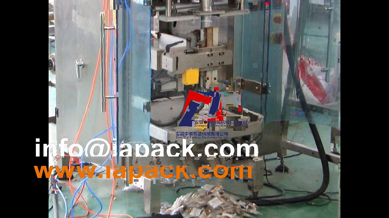 Mixed material packaging machine