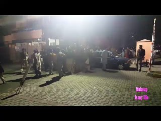 JUST LOOK AT PAKISTANI PEOPLE WHO ARE  DYING FOR MONEY