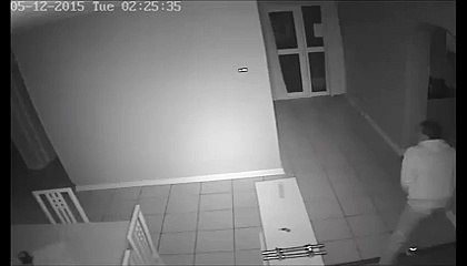 Ailece Silahlı Çift, Hırsızlara Bakın Ne Yaptı.!! Yok Böyle