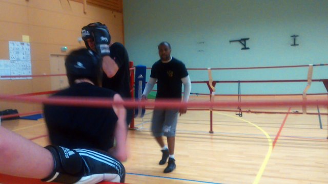 ENTRAÎNEMENTS BOXE ANGLAISE AU BOM 5