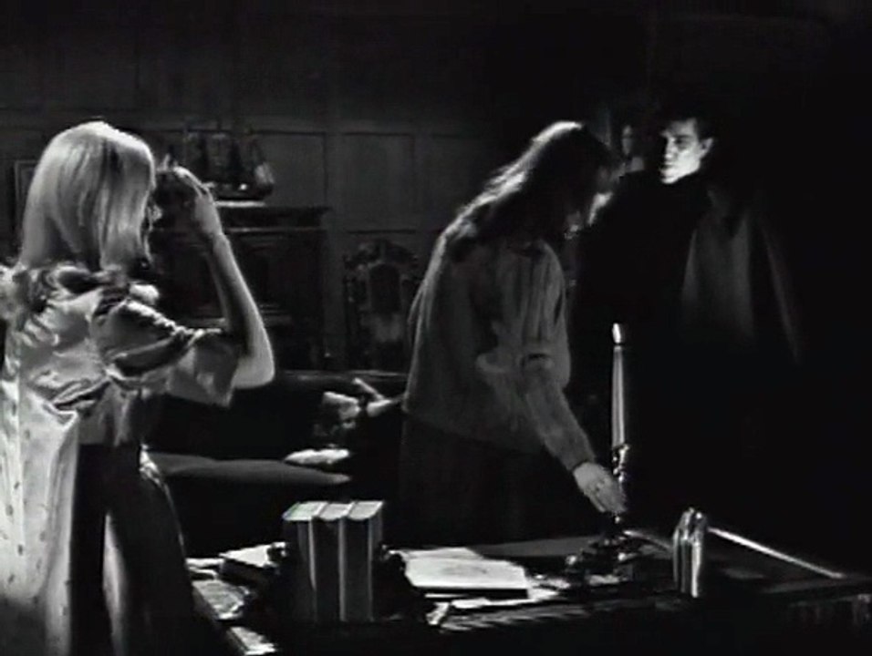 Dark shadows full movie dailymotion new arrivals