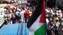 مسيرة من اجلك يا غزة 25/7/2014 مدينة الزرقاء من مسجد عمر ومسجد الشيشان والالتقاء معا في مسيرة ضخمة