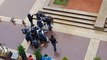 Un policier fait un énorme placage sur manifestant - Loi travail, la manif dégénère à Bellecour