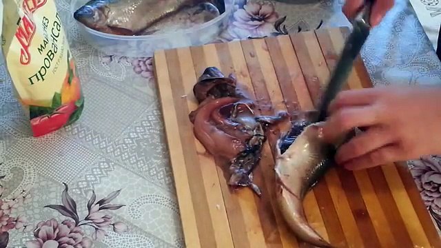 Как почистить селедку без костей