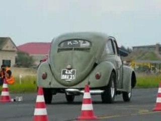 Das Drag day 2006 - Ingrid wheeling