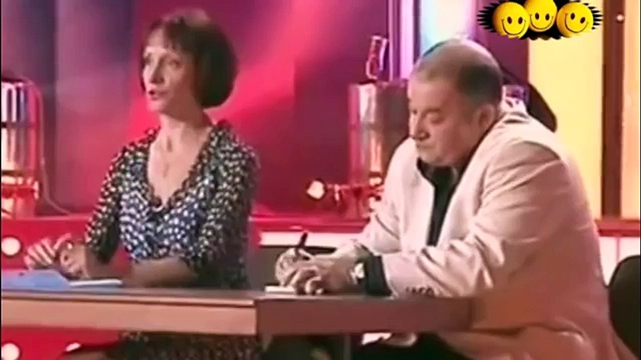 ЗАЛ ТРЯСЁТСЯ ОТ СМЕХА!!!(01h52m14s-01h52m44s)