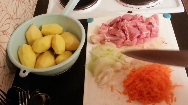 Вкусное жаркое из курицы