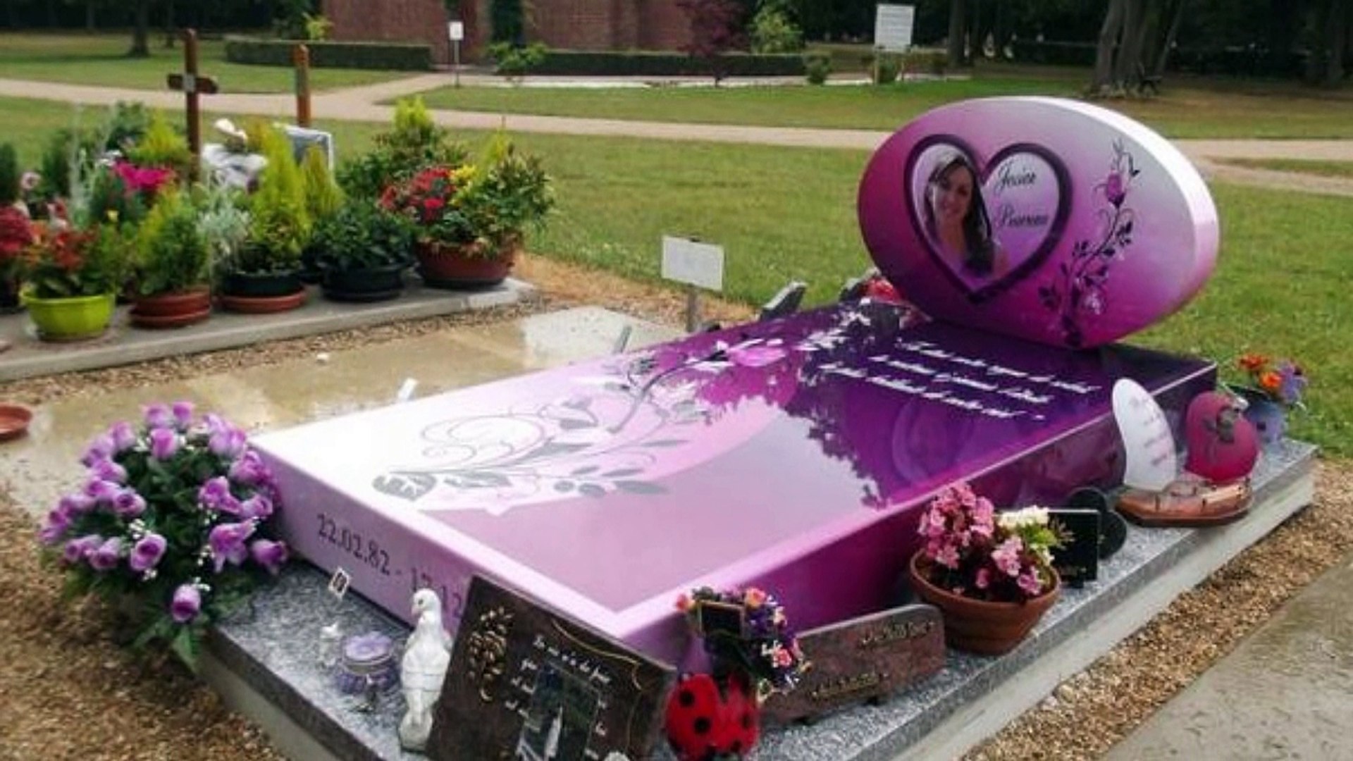 ⁣7 НЕОБЫЧНЫХ СПОСОБОВ УВЕКОВЕЧИТЬ СЕБЯ ПОСЛЕ СМЕРТИ