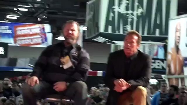 465 kg kaldırdı! Rekor...