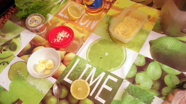 Как приготовить салат цезарь с курицей (классический)