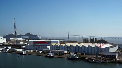 La surprise coloré pour les 40 ans du pont de Saint-Nazaire