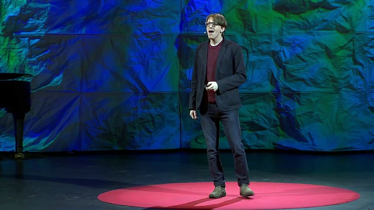 This is what happens when you reply to spam email - James Veitch