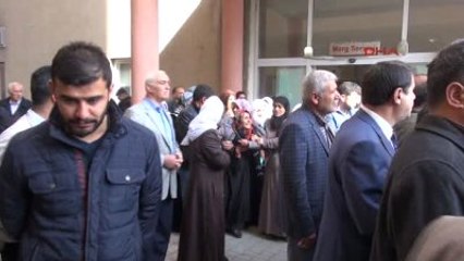 Hakkari - Yüksekova'da Operasyon Sırasında Ölen Kargo Çalışanı Toprağa Verildi