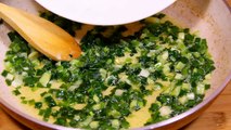 Рецепт- Как приготовить пирог с зеленым луком и яйцом