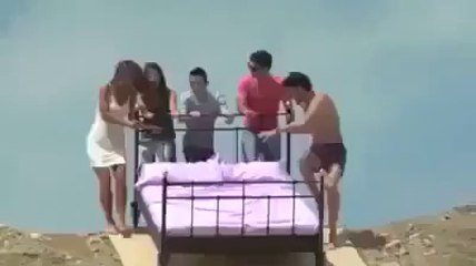 Já viste uma cama a voar?