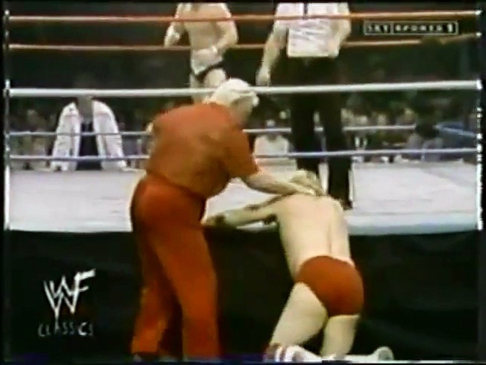 Ray Stevens vs Curt Hennig   Championship Wrestling Jan 1st, 1983