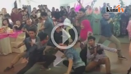 Silat pengantin 'alaf baru' raih pujian netizen