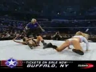 Melina Vs Michelle Mccool