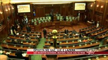 Kuvendi i Kosovës sërish me gaz lotsjellës - News, Lajme - Vizion Plus