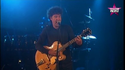 Renaud raconté par un ami, "Il y a encore six mois, il marchait comme Quasimodo !"