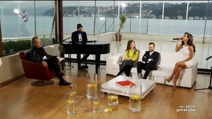 Tuğba Yurt - Aşk Sanmışız (TV8 Şeffaf Oda)