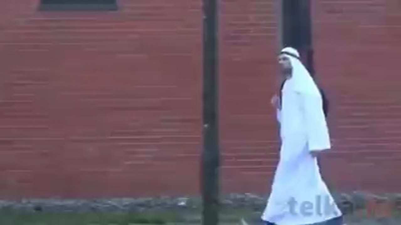 NAUGHTY ARABIC BOY