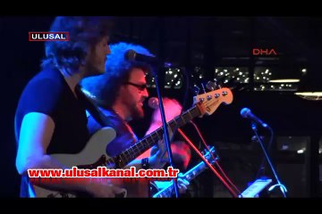 Can Gox Anadolu Rock ve Blues ile hayranlarını coşturdu