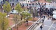 Place Bellecour : un policier plaque un manifestant violemment