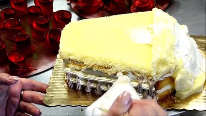 How to make a birthday cake in shape of bouquet cake Tutorial