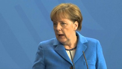 Download Video: Merkel kritikon Austrinë dhe Ballkanin për regugjatët - Top Channel Albania - News - Lajme