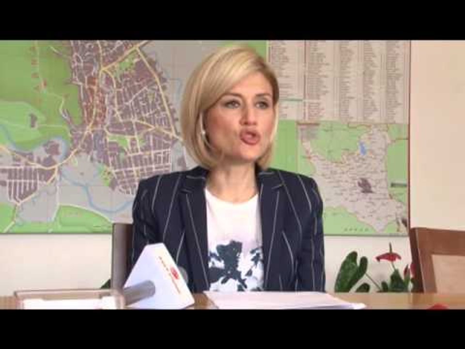 Lajme - Mimoza Kusari-Lila për Fondin Zhvillimor Shqipëtar