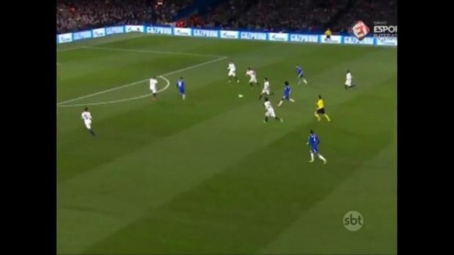 Benfica e PSG garantem vaga nas quartas de final da Liga dos Campeões