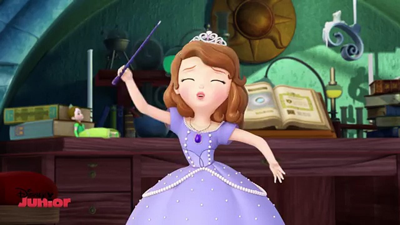 Sofia The First - Two Sofias! - Disney Junior UK HD