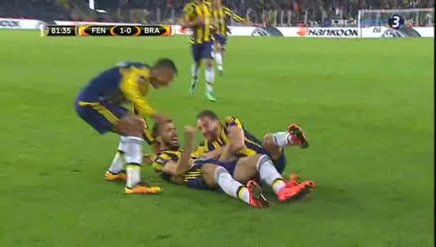Mehmet Topal Amazing Goal HD - Fenerbahce 1-0 Braga - 10-03-2016