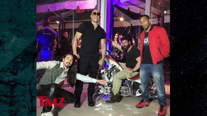 Dan Bilzerian threw another crazy party with tons of baby giraffes …