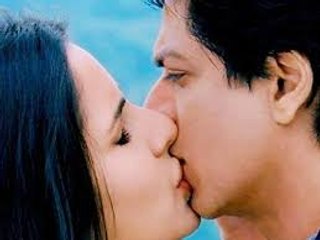 Famous Lip Locks - Bollywood Star's Kissing Videos